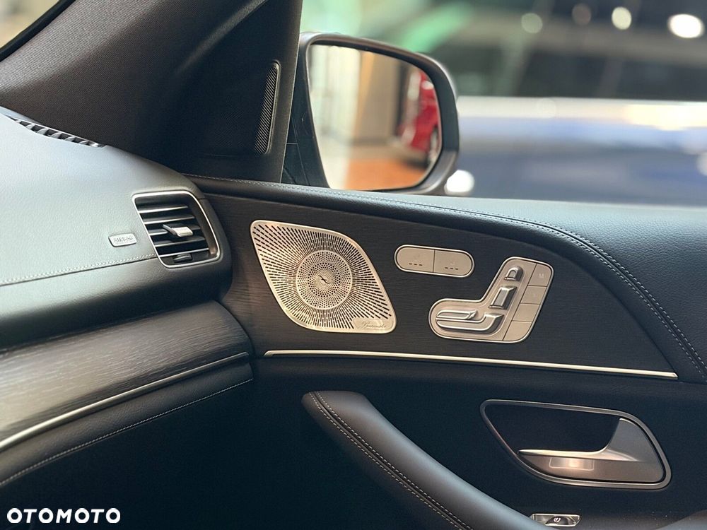 Mercedes-Benz GLE - 10