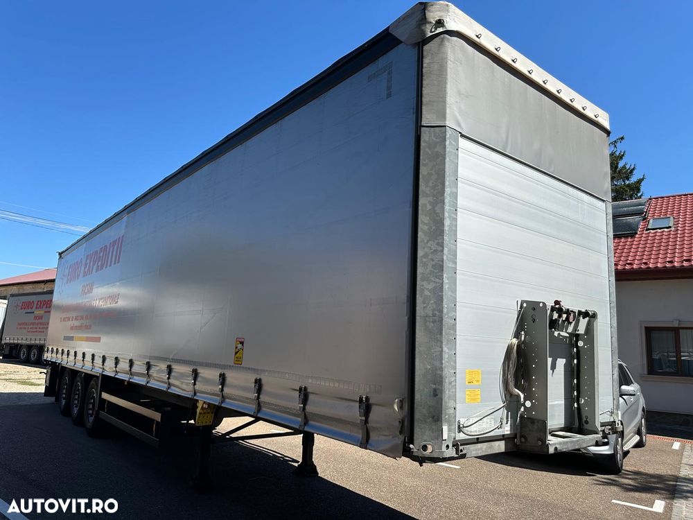 Schmitz Cargobull - 3