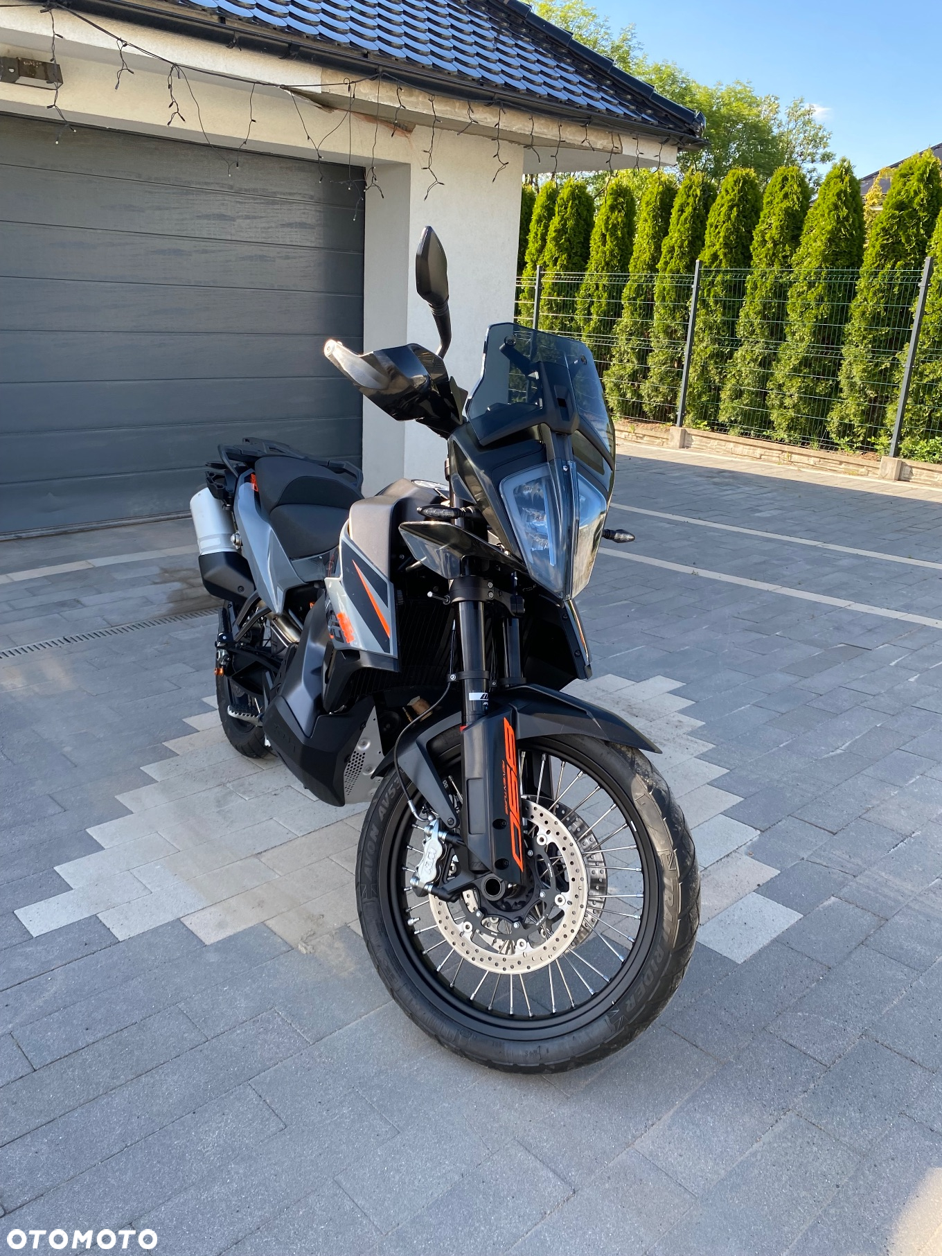 KTM Adventure - 2