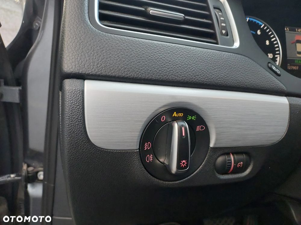 Volkswagen Jetta 1.4 Hybrid DSG Comfortline - 18