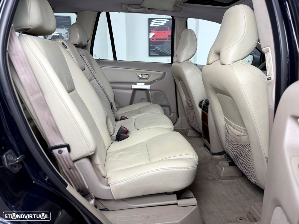 Volvo XC 90 2.4 D5 7L Nivel 3 Auto. - 20