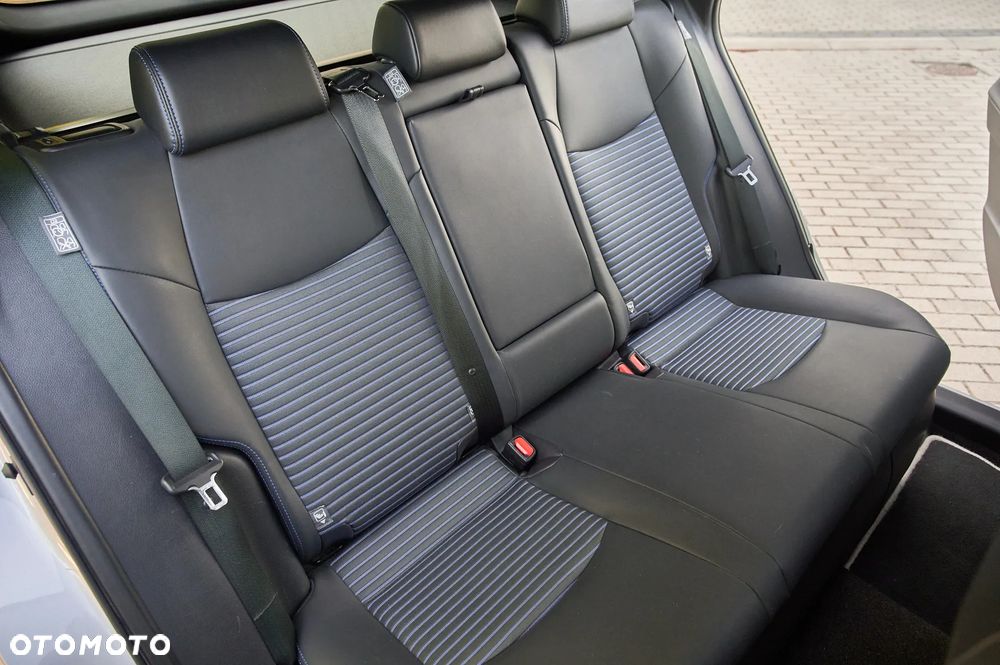 Toyota RAV4 2.5 Hybrid Selection 4x2 - 23