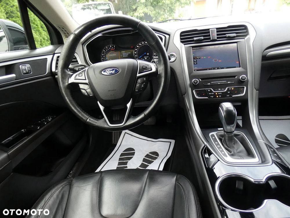 Ford Mondeo - 4