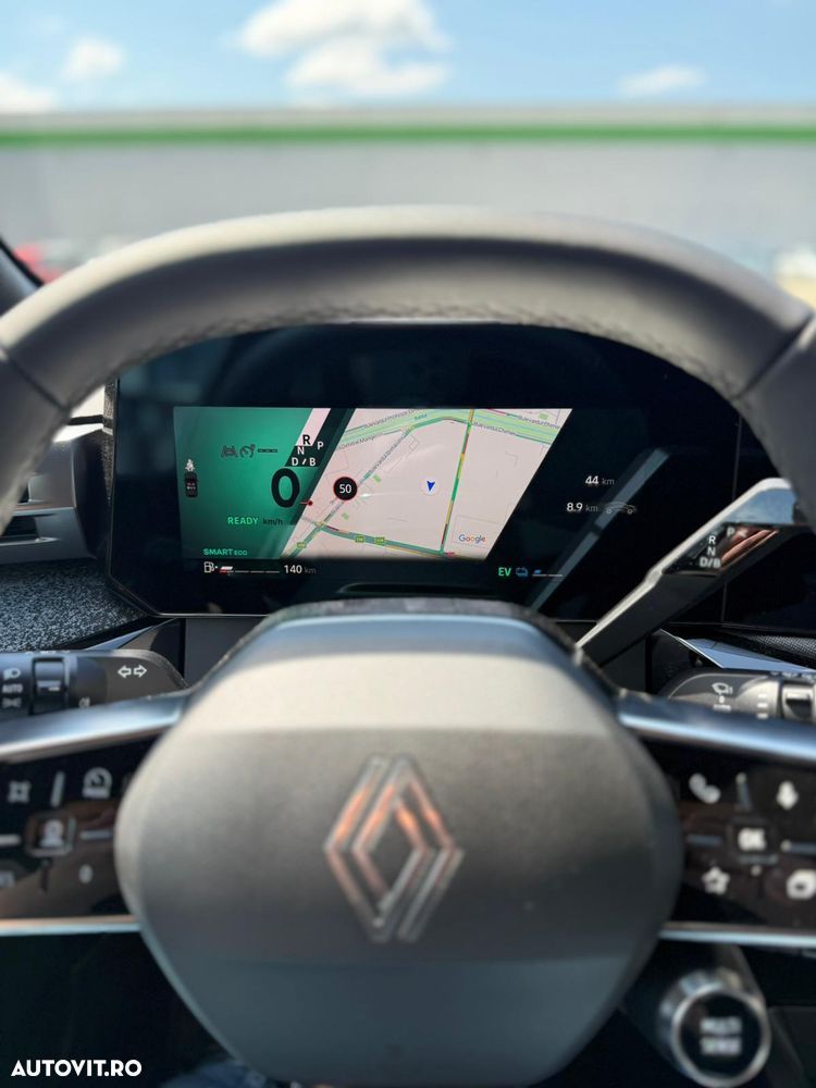 Renault Clio VI E-Tech 160 HEV Techno - 14