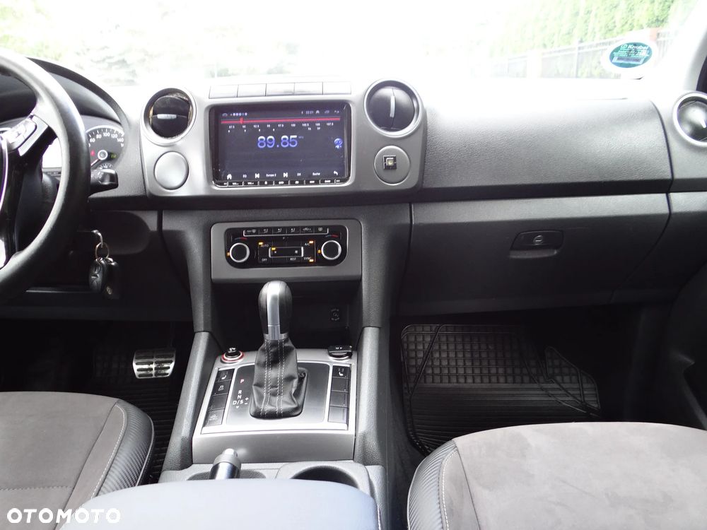 Volkswagen Amarok - 7