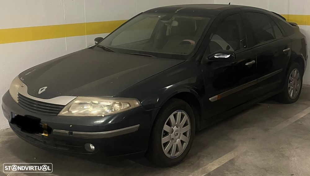 Renault Laguna - 1