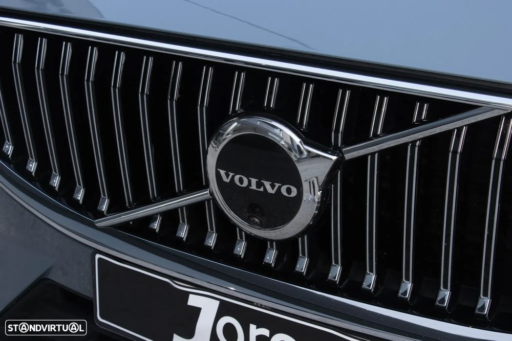 Volvo XC 60 2.0 T6 PHEV Inscription AWD - 19