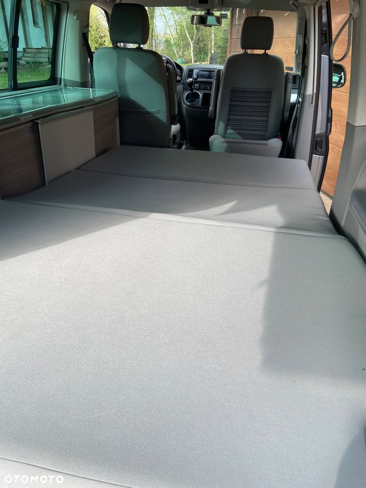 Volkswagen California - 11