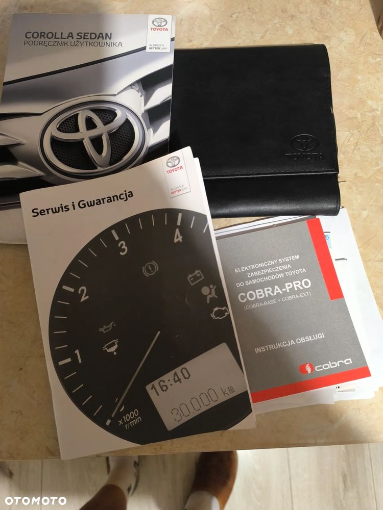 Toyota Corolla 1.6 Comfort - 26