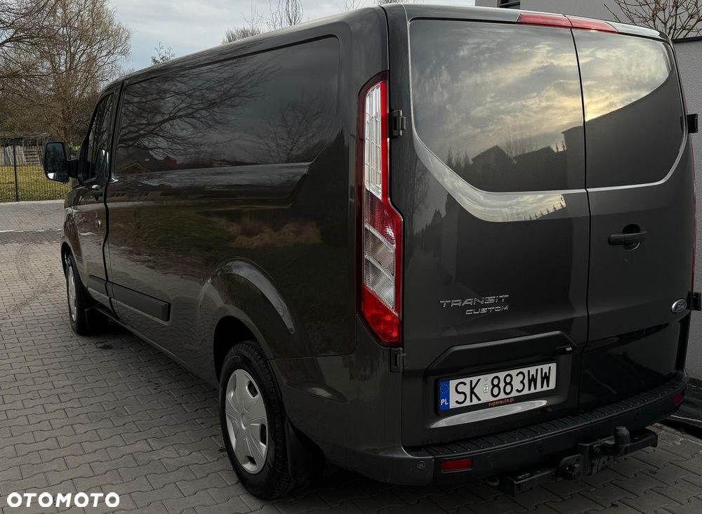 Ford TRANSIT CUSTOM - 12