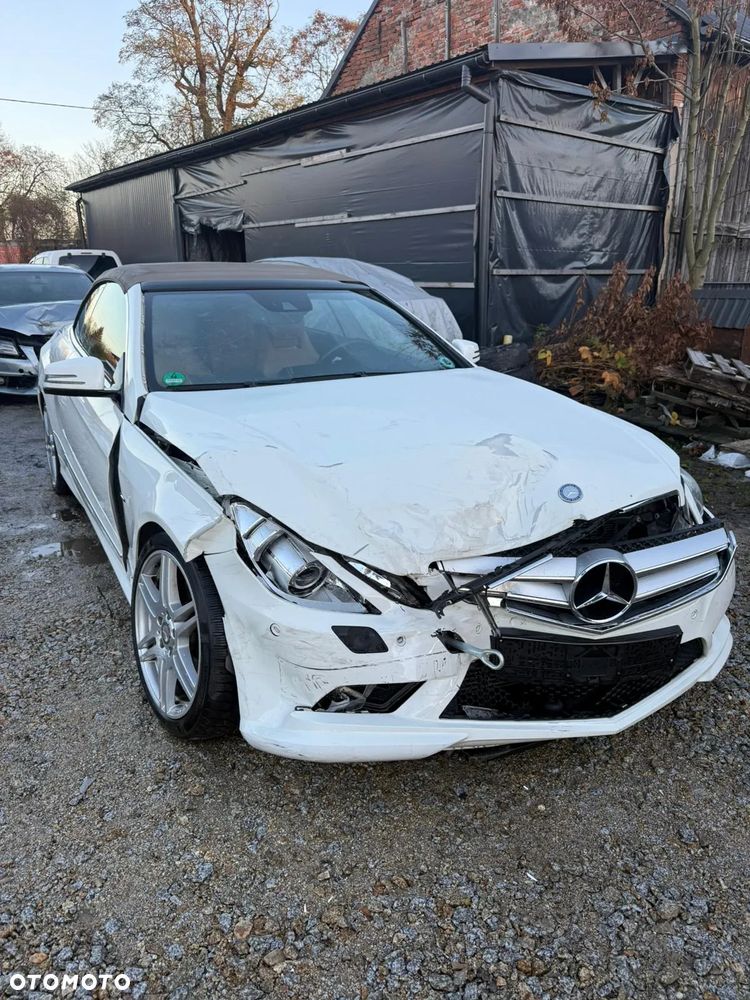 Mercedes-Benz Klasa E 250 Cabrio 7G-TRONIC Sport Edition - 18