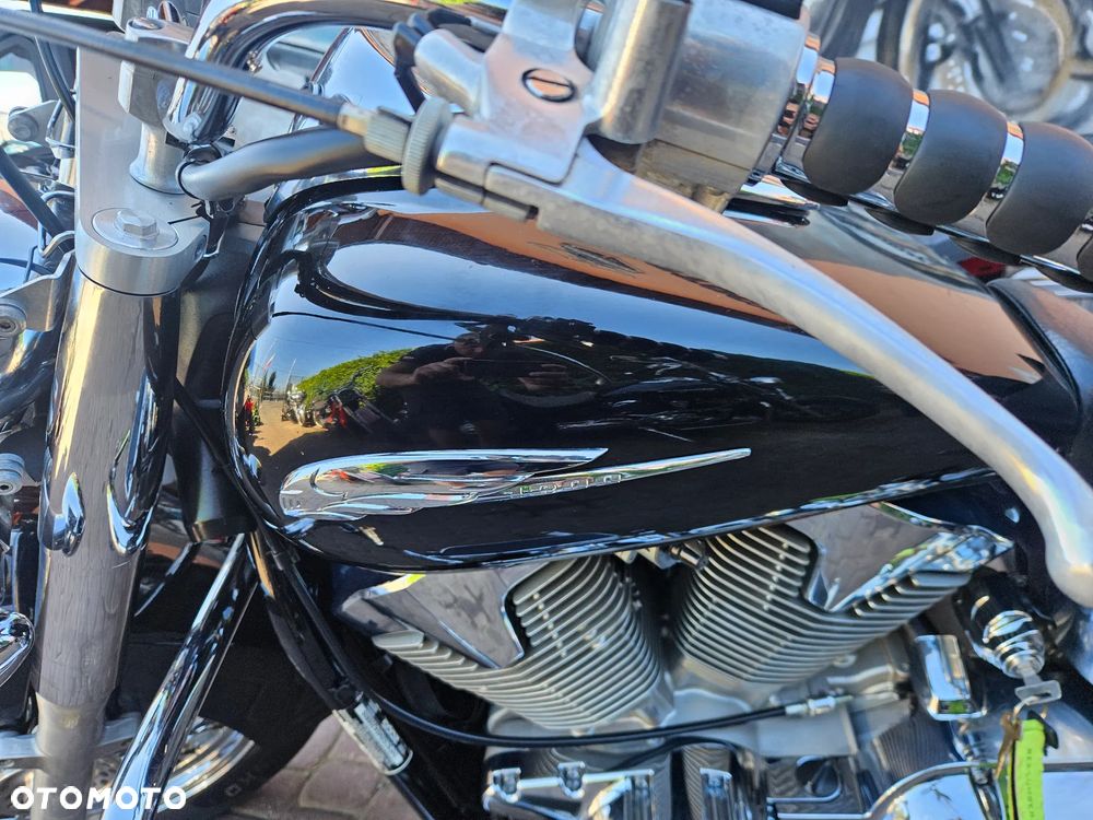 Honda VTX - 7