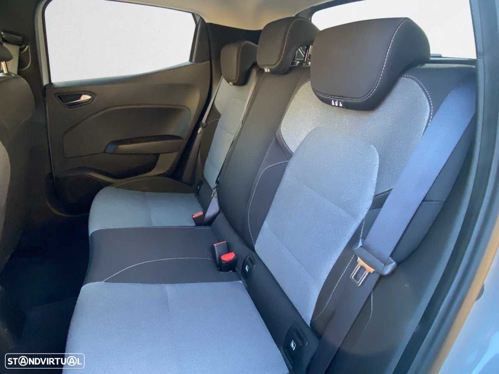 Renault Clio 1.0 TCe Evolution - 10