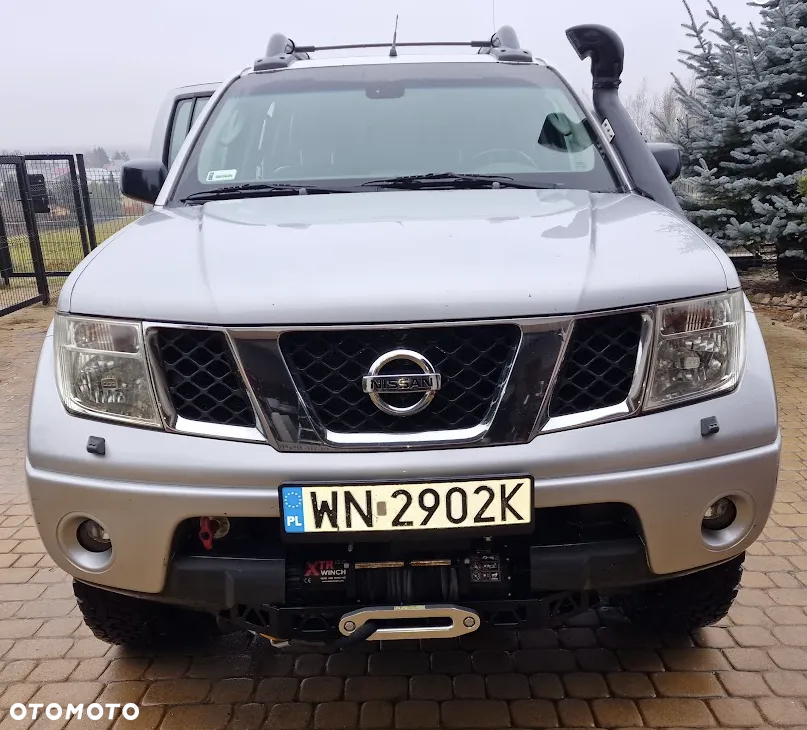 Nissan Navara 2.5 TDi Comfort / SE