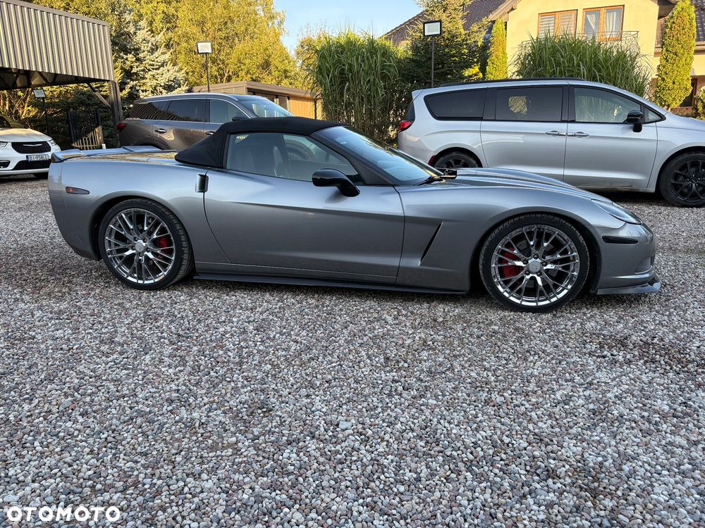 Chevrolet Corvette 6.0 V8 - 12