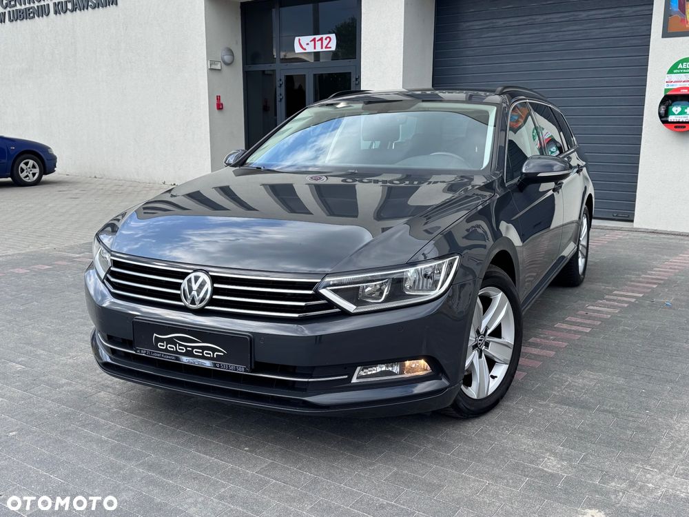 Volkswagen Passat 2.0 TDI SCR DSG - 2