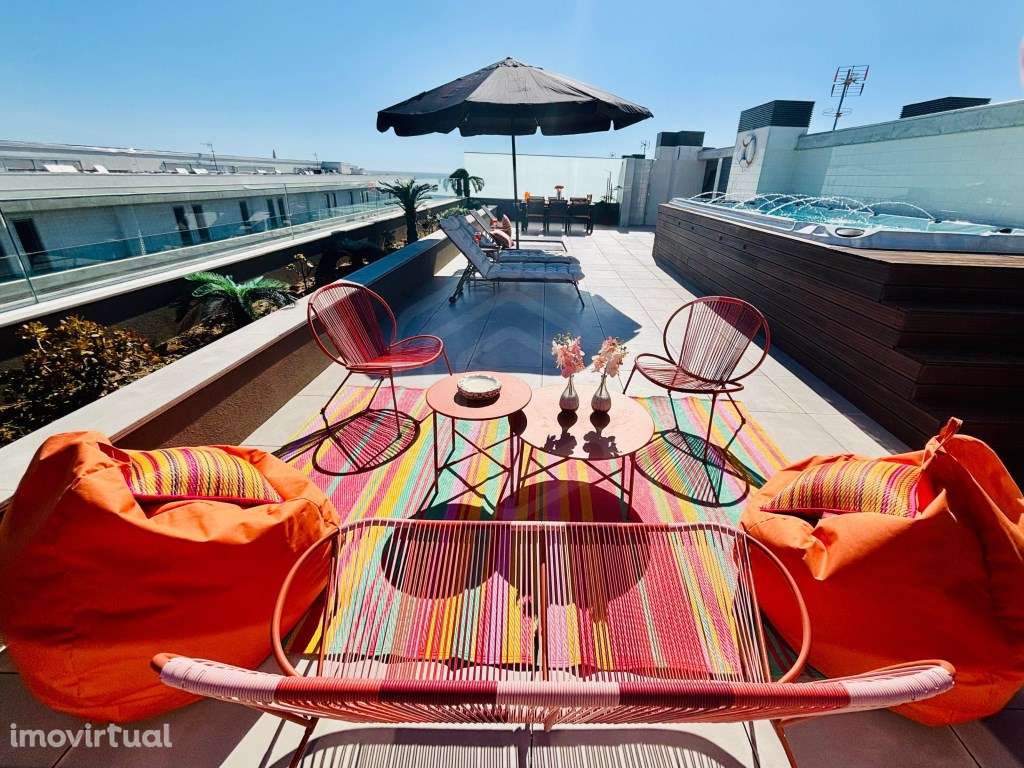 Apartamento T3 Penthouse com Piscina Privativa, no Canidelo, Vila N... - Grande imagem: 5/35