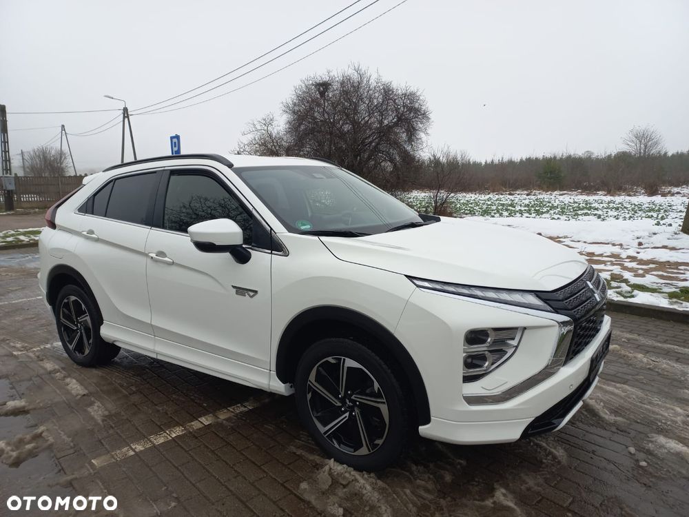 Mitsubishi Eclipse Cross - 16