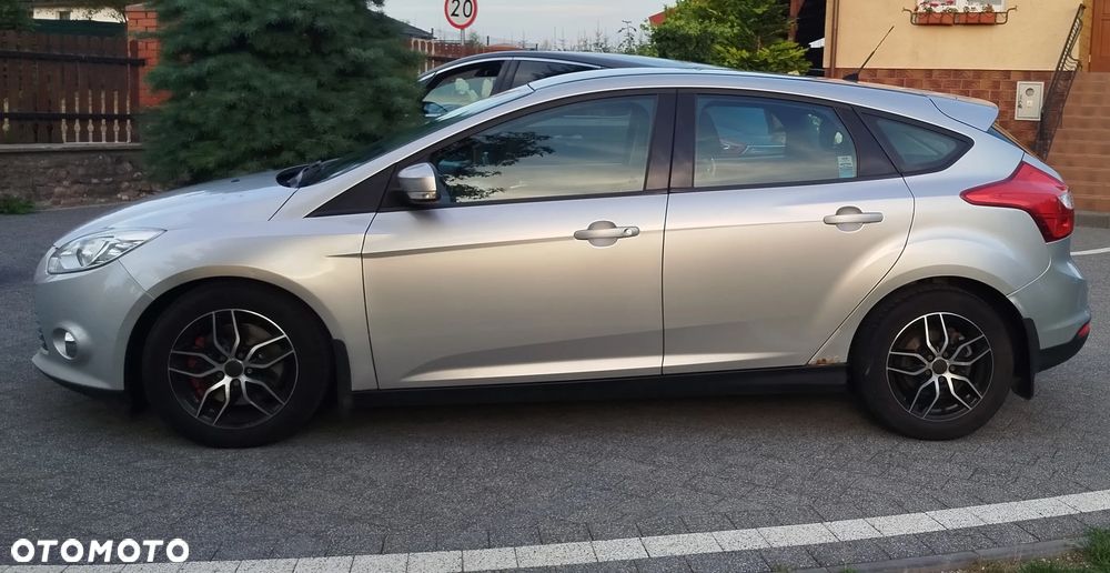 Ford Focus 1.6 EcoBoost Edition - 5