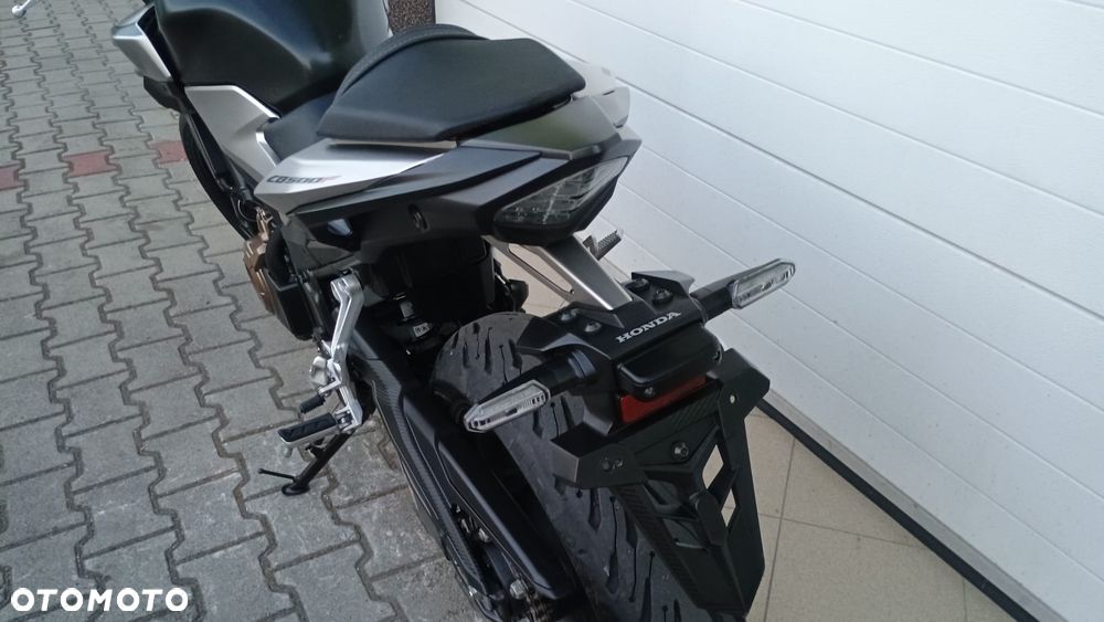 Honda CB - 18
