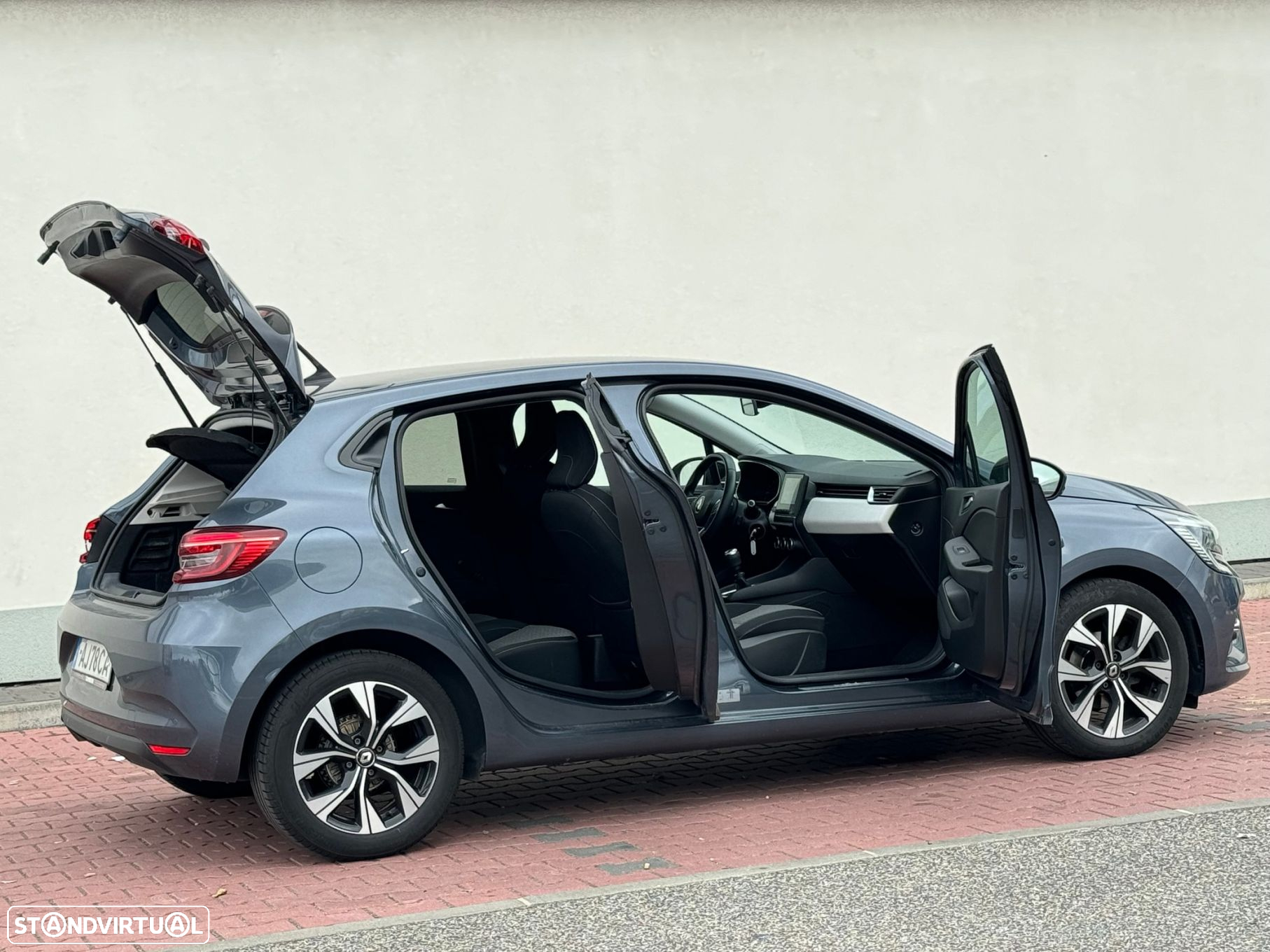 Renault Clio 1.0 TCe Limited Bi-Fuel - 34