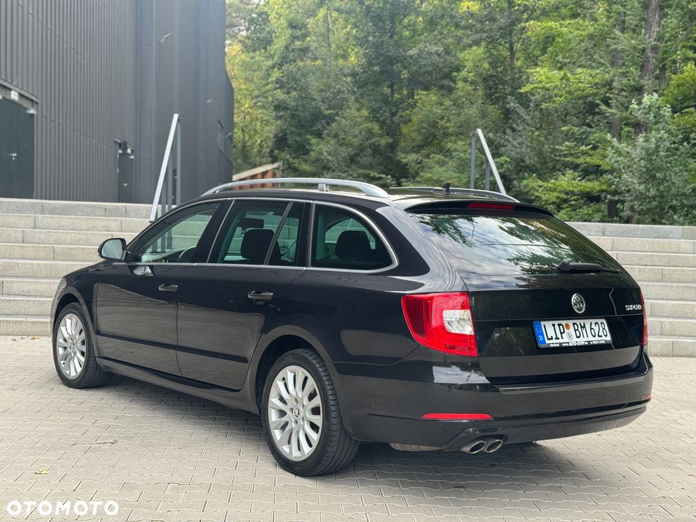 Skoda Superb 2.0 TDI Comfort - 14