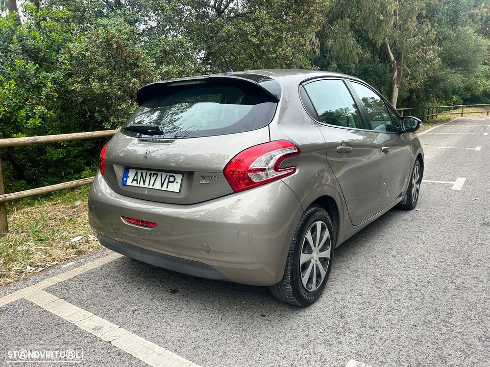 Peugeot 208 e-HDi 68 EGS5 Stop&Start Active - 4