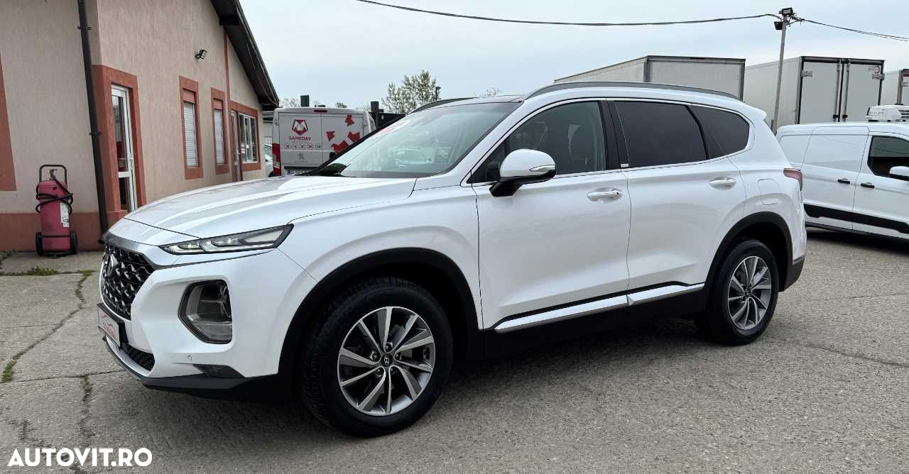 Hyundai Santa Fe - 3