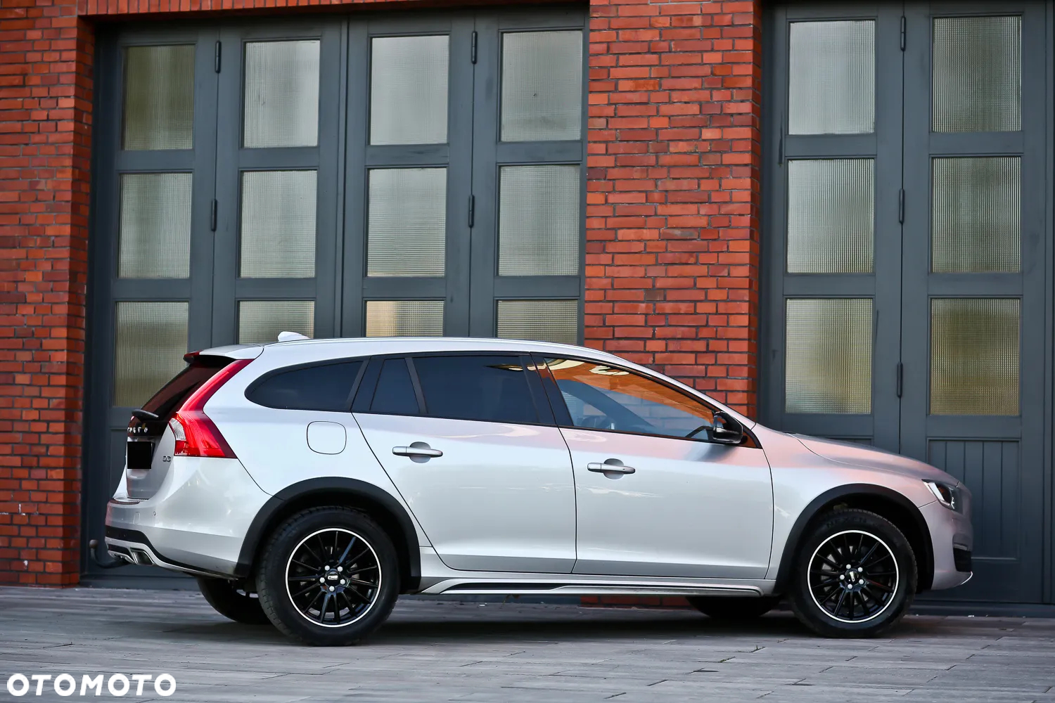 Volvo V60 Cross Country D3 Geartronic - 17