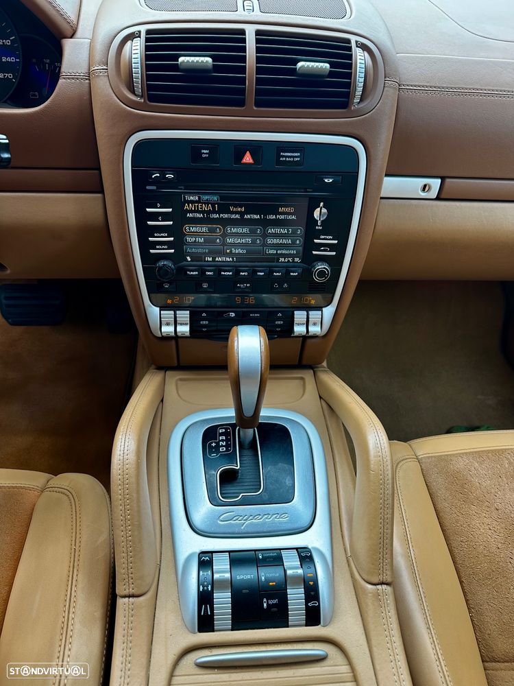 Porsche Cayenne Tiptronic - 25
