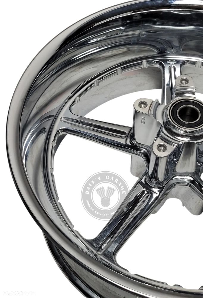 Felga tył 18x8.0 Harley Davidson V Rod 41428-06 - 7