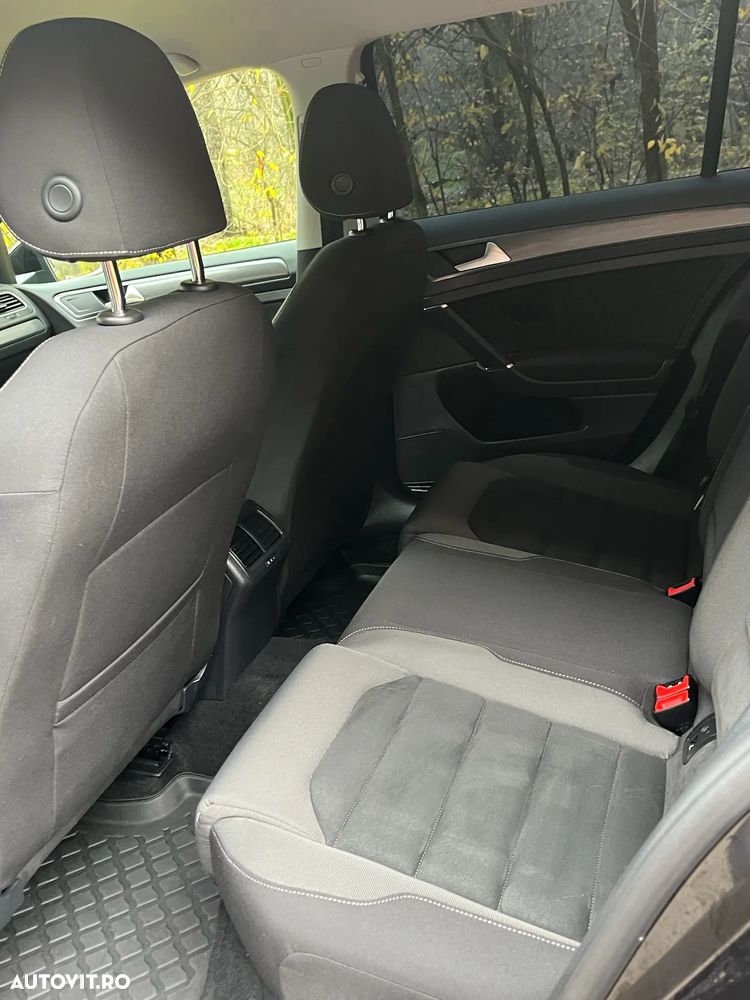 Volkswagen Golf 1.6 TDI DSG Comfortline - 18