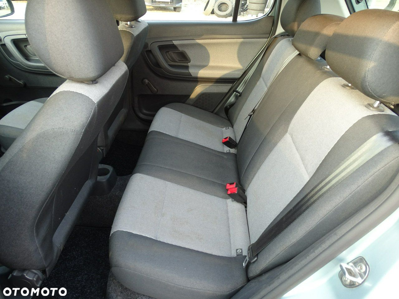 Skoda Fabia - 10