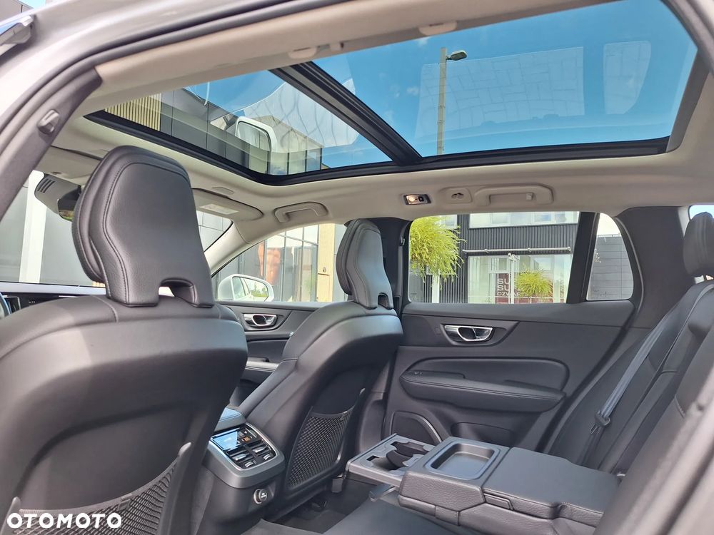 Volvo V60 D4 AWD Inscription - 23