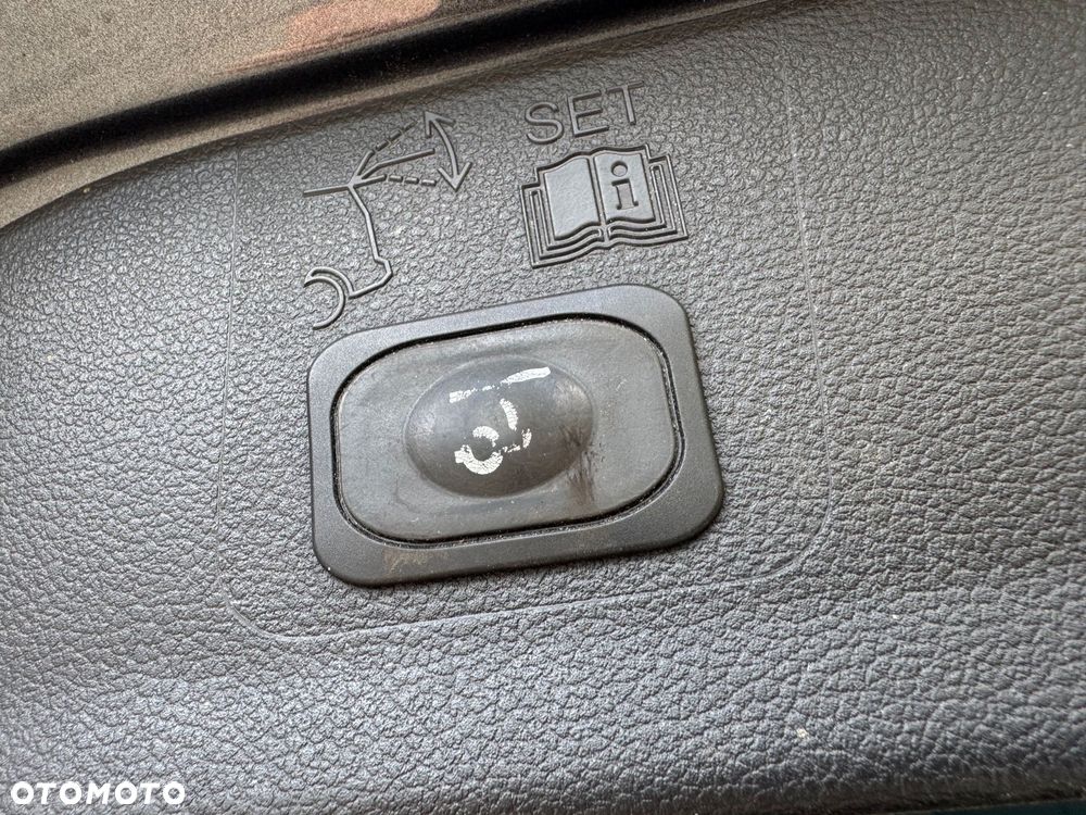 Ford Kuga 2.0 TDCi 4x4 Individual - 27