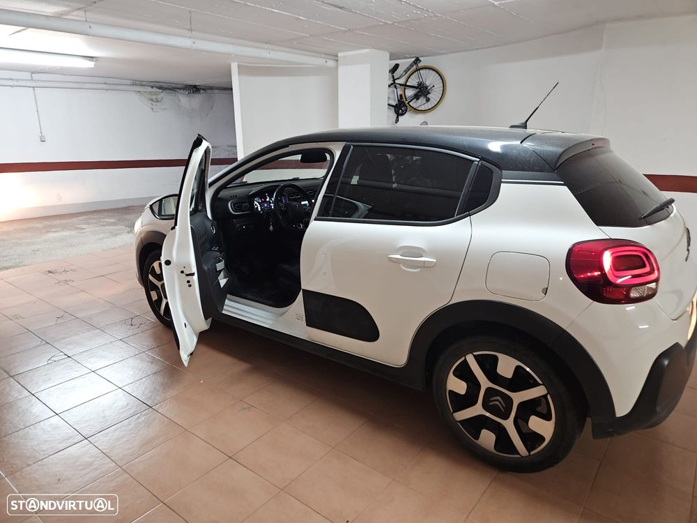 Citroën C3 1.2 PureTech Shine - 3
