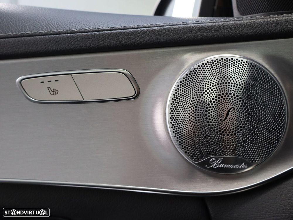 Mercedes-Benz C 300 de AMG Line - 21