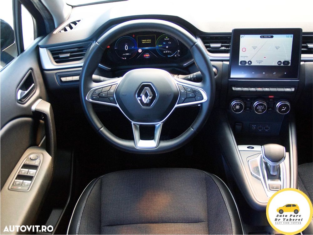 Renault Captur PHEV 160 Techno - 21