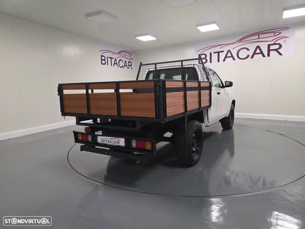 Toyota HILUX  2.4 D-4D 2WD CD - 21