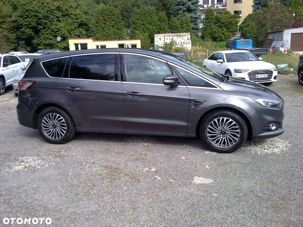 Ford S-Max 2.0 TDCi Titanium PowerShift - 6