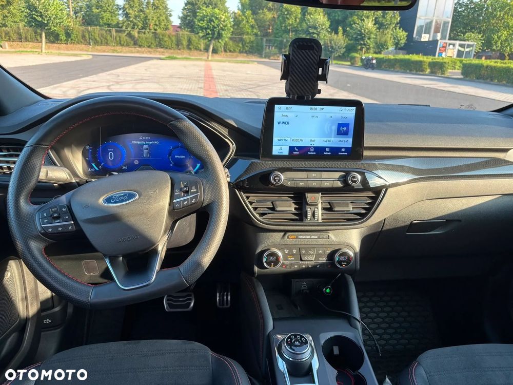 Ford Kuga 2.0 EcoBlue AWD ST-Line X - 25
