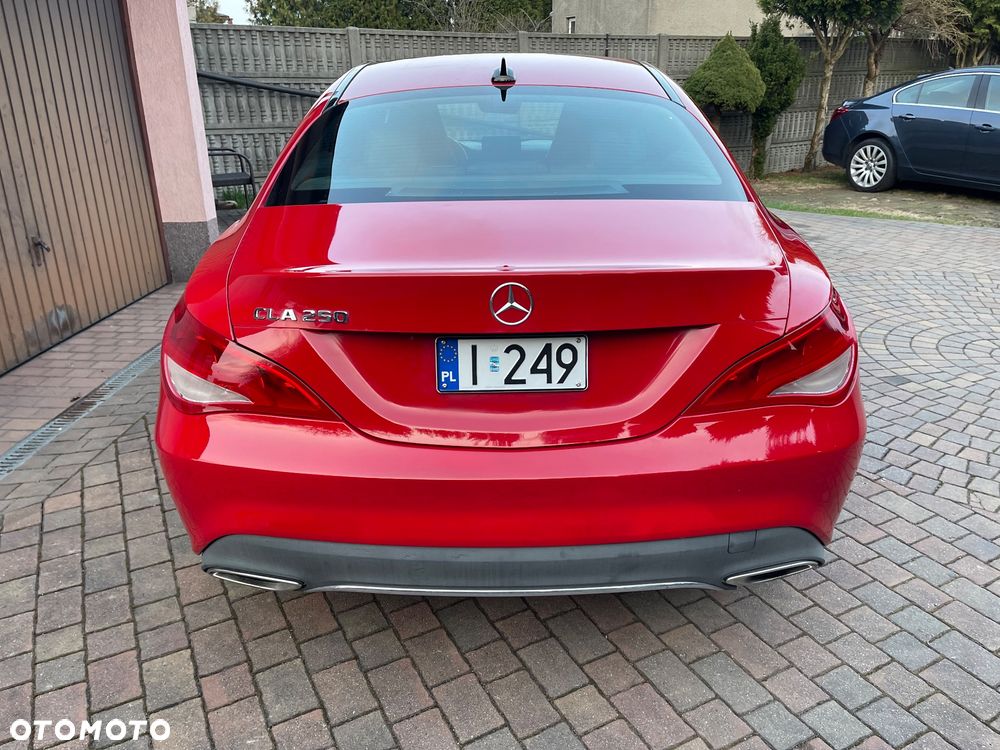 Mercedes-Benz CLA 250 7G-DCT Peak Edition - 8