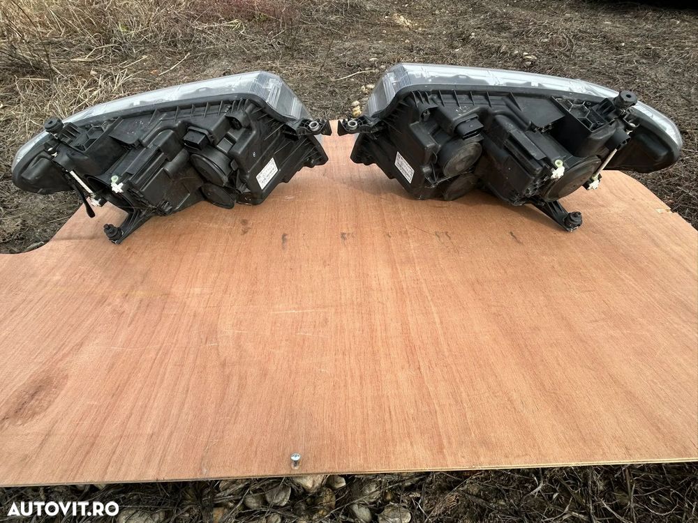 Far stanga dreapta halogen Hella Original Volkswagen Crafter 2017-2024 - 3