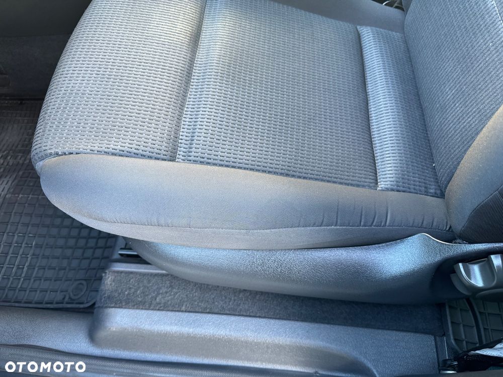 Volkswagen Sharan 1.9 TDI Special - 17