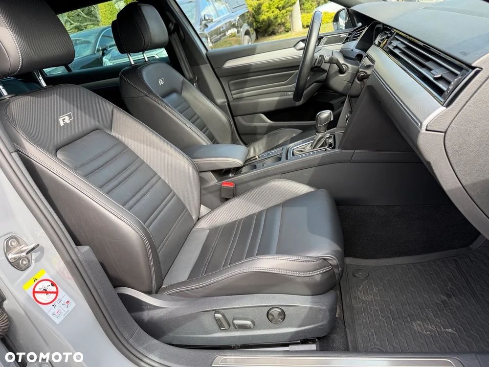 Volkswagen Passat 2.0 TSI 4Mot Highline DSG - 11