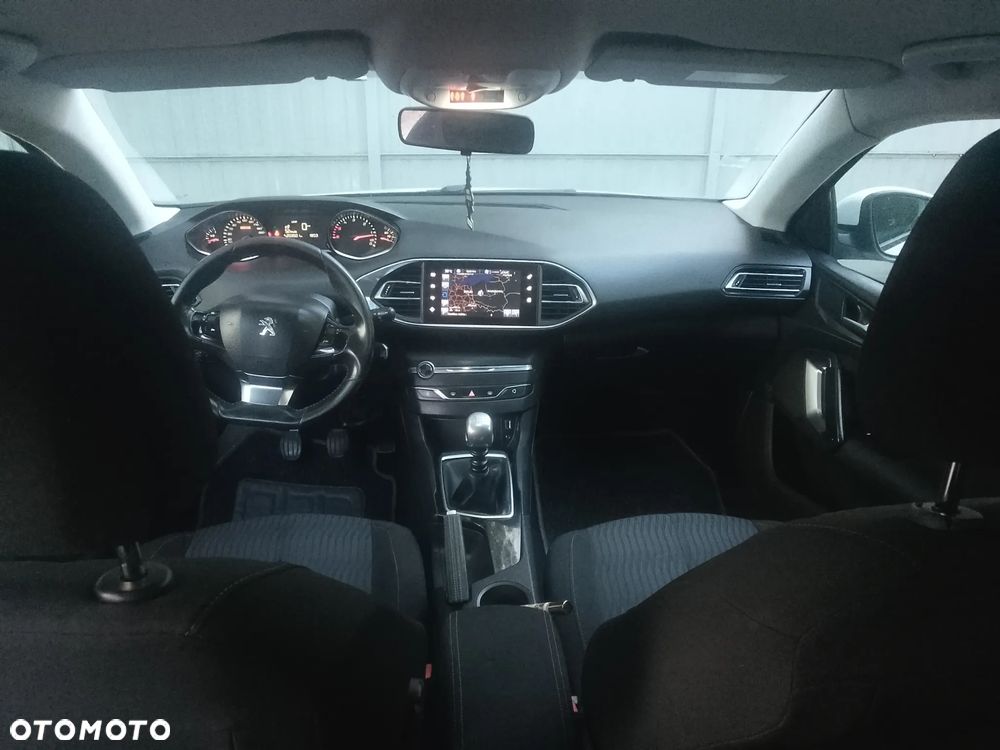 Peugeot 308 e-HDi 115 Stop & Start Allure - 18