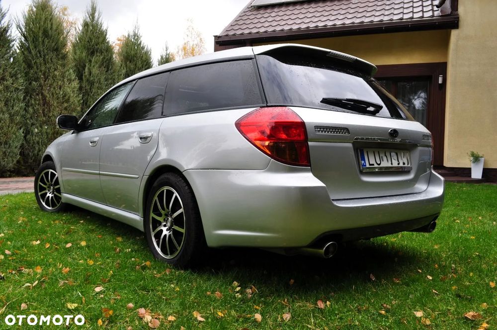 Subaru Legacy SW 2.5i AT - 6