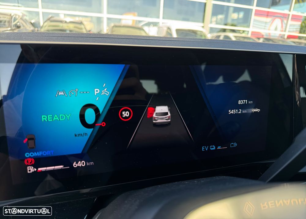 Renault Austral 1.2 Full Hybrid E-Tech Techno - 12