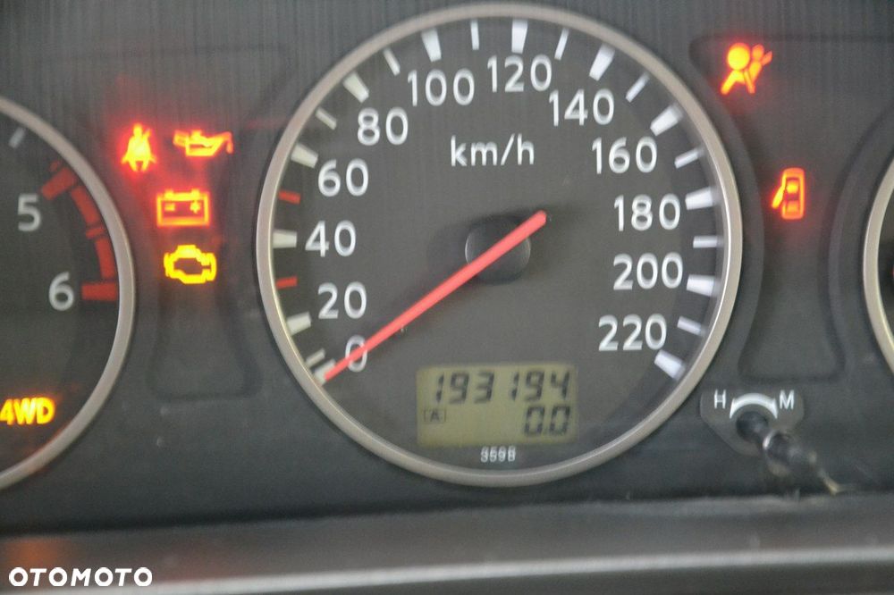 Nissan X-Trail - 16