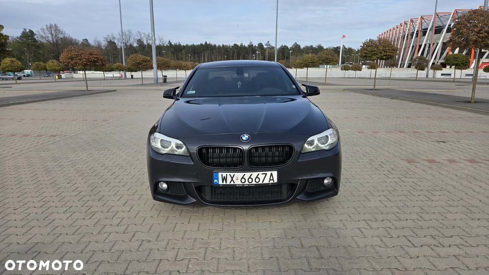 BMW Seria 5 525d - 6